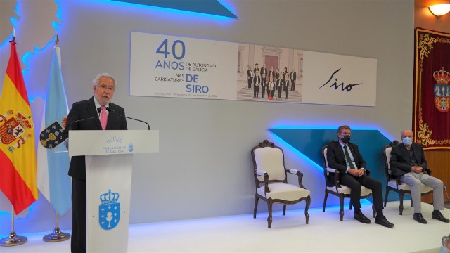 O Parlamento inaugura a exposición "40 anos de Autonomía de Galicia nas caricaturas de Siro"